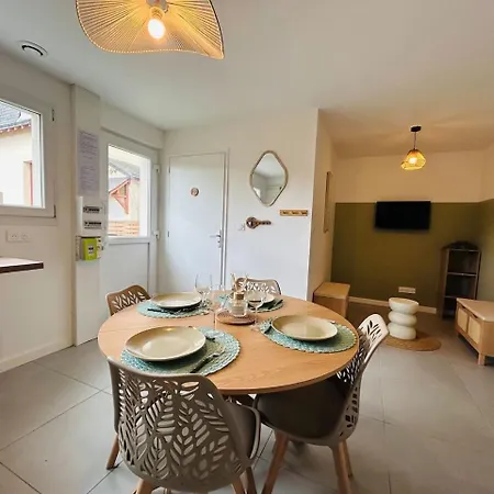 Apartamento Casa Saint Serge 2 *